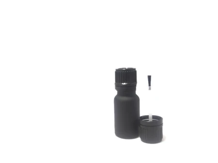 butelka czarna 10ml z pędzelkiem